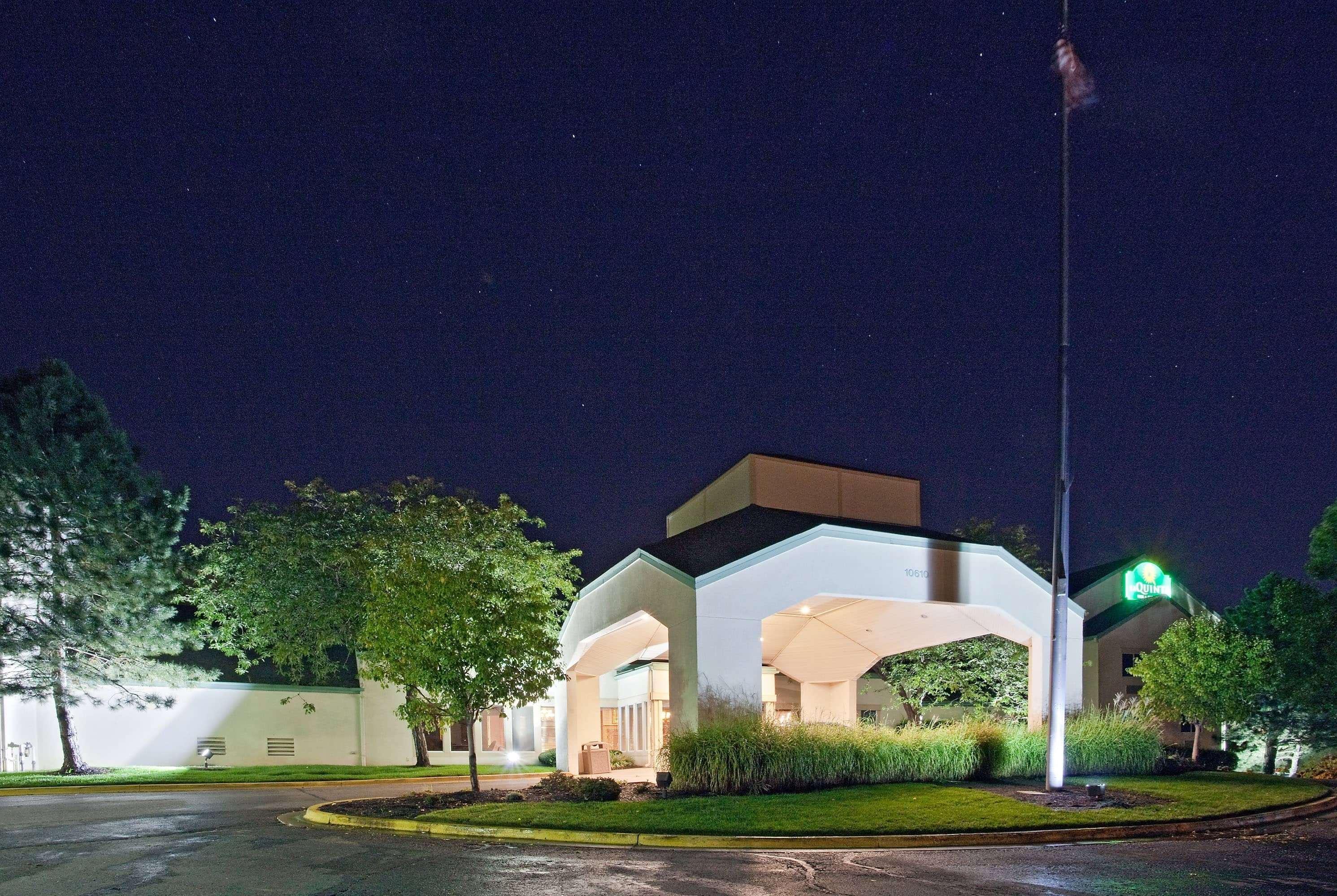 La Quinta By Wyndham Overland Park Exterior foto
